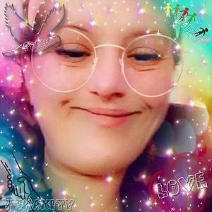 Meet your Posher, Suzie